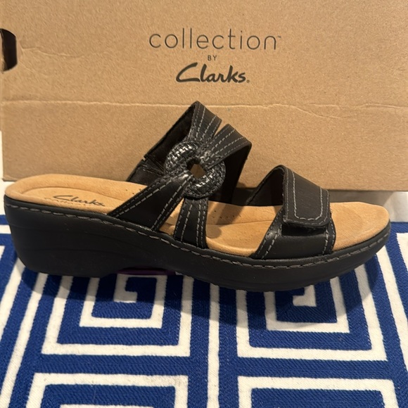 Clarks Merliah Coral black leather slide on sandal size 8M - Picture 6 of 8